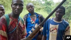 Des anti-balaka continuent de semer la terreur, alors que l'Union européenne s'apprête à envoyer des renforts en Centrafrique