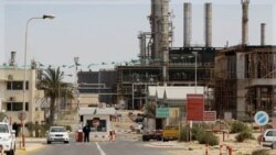 پالایشگاه نفت زاویه واقع در غرب طرابلس