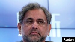 Le Premier ministre pakistanais Shahid Khaqan Abbasi assiste à la réunion annuelle du Forum économique mondial à Davos, en Suisse, le 24 janvier 2018