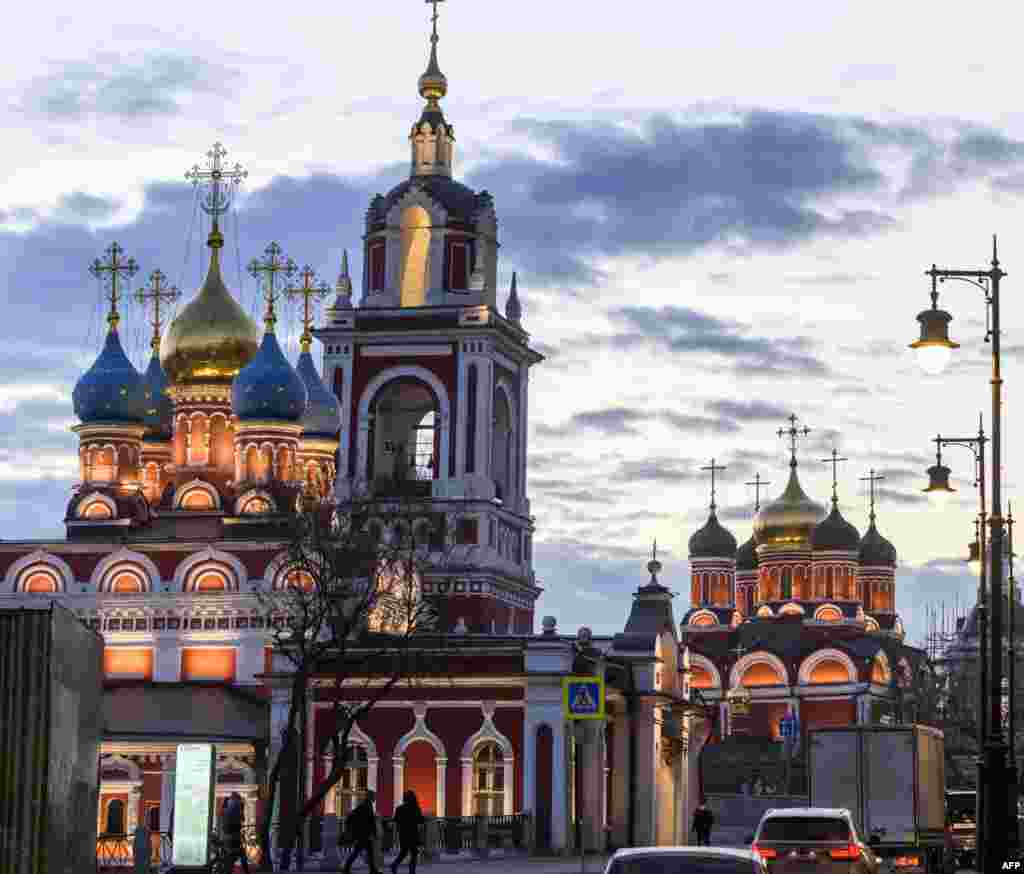 نمای بیرونی از کلیساهای ارتدوکس روسیه در مسکو &nbsp;
