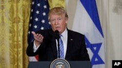 Donald Trump, conférence de presse conjointe avec Benjamin Netanyahu , Maison Blanche, Washington, le 15 février 2017. (AP Photo/Evan Vucci) 