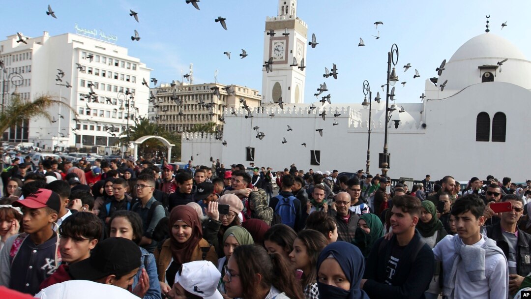 High school students march in central Algiers, March 10, 2019. 