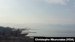 Le Lac Tanganyika, le plus long lac d’eau douce du monde. (VOA/ Christophe Nkurunziza)