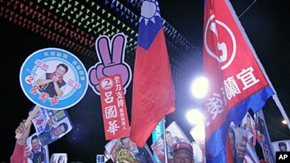 台湾选前之夜蓝绿力拼超级战区