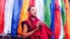 一名藏僧在甘孜自焚身亡