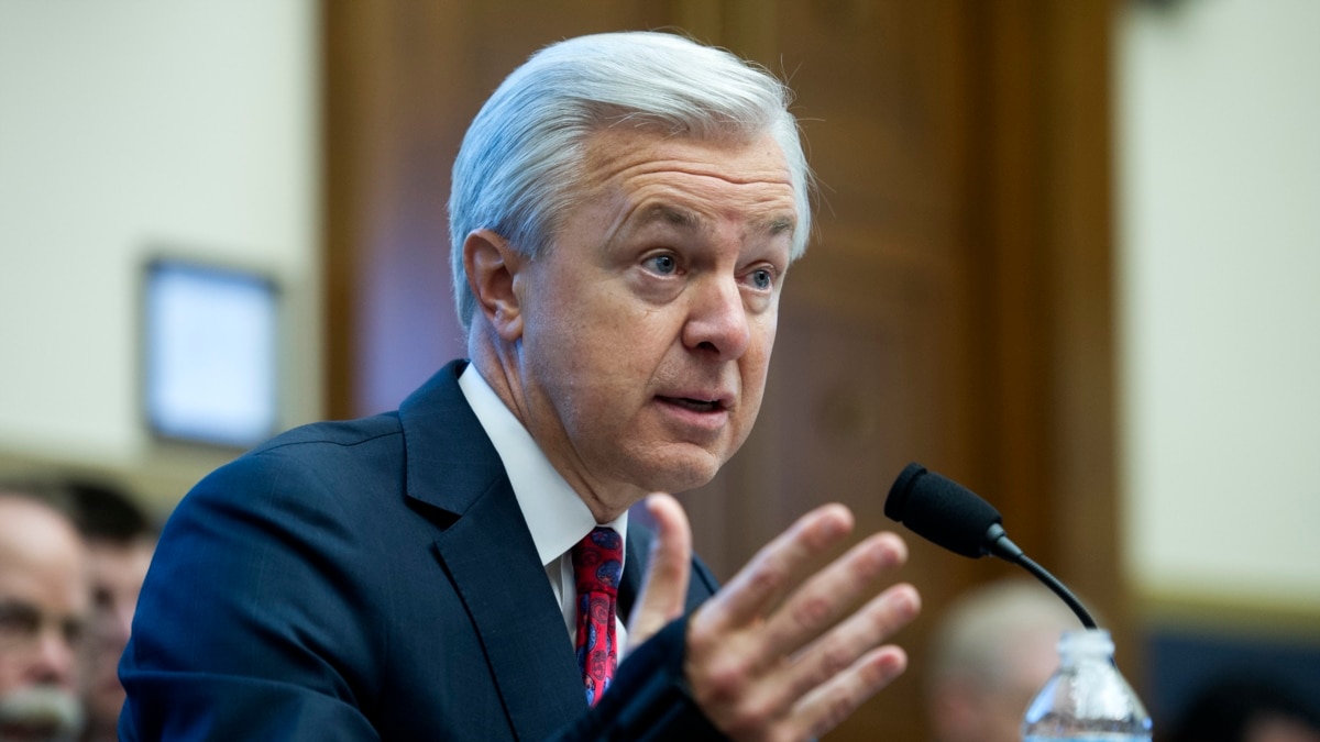 Wells Fargo Bank CEO Resigns Amid Sales Scandal