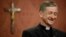 El nuevo arzobispo de Chicago, Blase Cupich, habla con los medios tras conocerse su nombramiento.