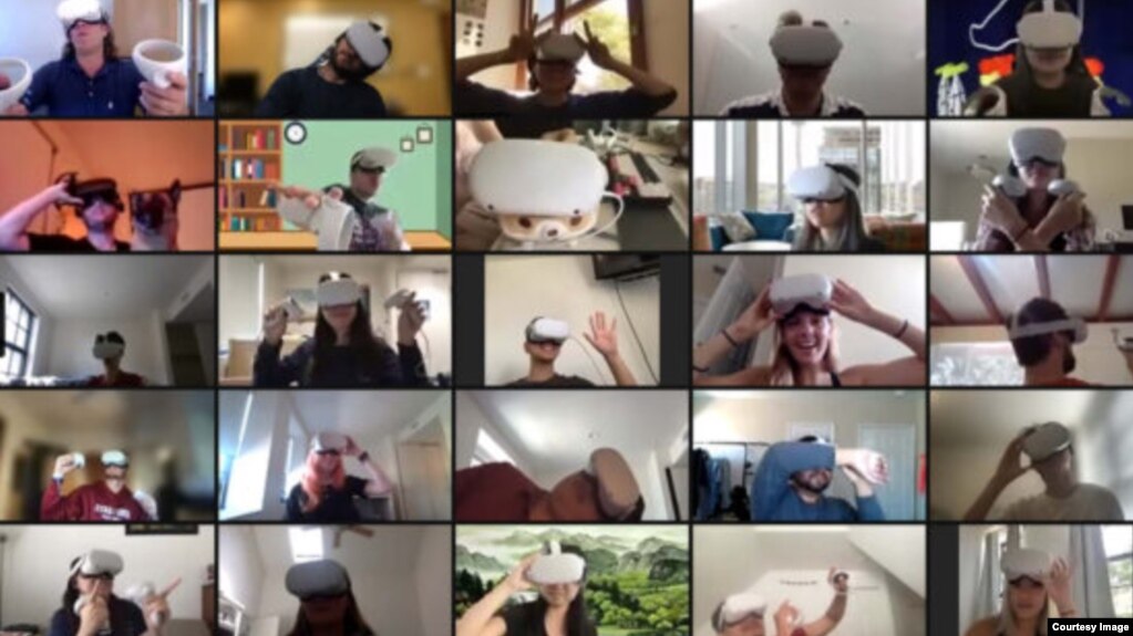 This class photo shows participants in Stanford University's Virtual People course, taught by Jeremy Bailenson. The class is fully taught with virtual reality technology. (Image credit: Tobin Asher/VHIL)