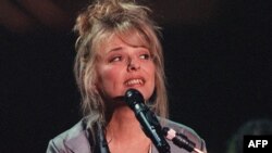 La chanteuse française France Gall à Paris, le 12 septembre 1993.