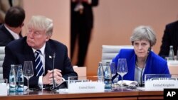 La Casa Blanca y el gobierno británico confirmaron que el presidente Donald Trump y la primera ministra Theresa May se reunirán al margen de las sesiones del Foro de Davos, en Suiza, la próxima semana.