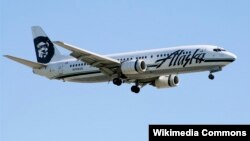 Sebuah pesawat Boeing-737 milik maskapai Alaska Airlines (foto: Wikipedia). 