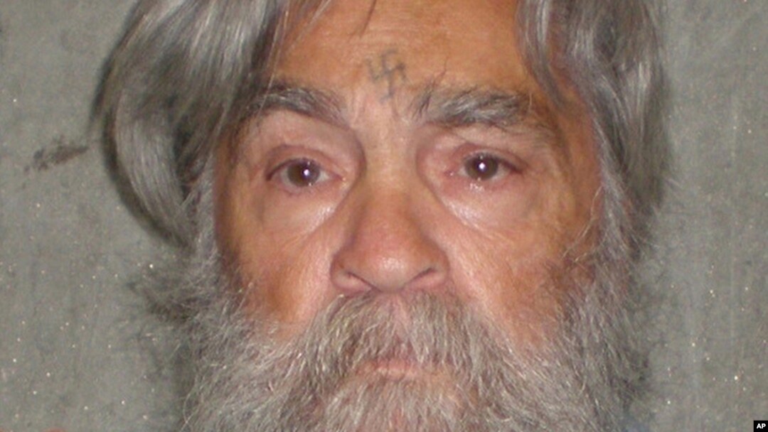 A los 77 años, el propio Charles Manson confesó hace poco a un psicólogo que él es “un hombre muy peligroso”.