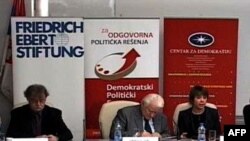 Fondacija Centar za demokratiju, u saradnji sa Fridrih Ebert fondacijom, organizovala je debatu "Srbija i Evropska Unija posle 9. decembra", Beograd, 12. decembar 2011.