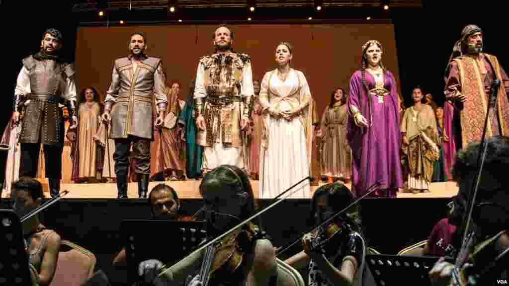 The leading actors from Antar and Abla, which has performed for the first time in a theatre within Lebanon's grand Casino du Liban the weekend of July 9-10, 2016. (Photo: John Owens for VOA)