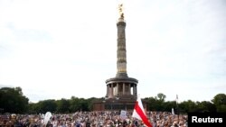 Protest "koronavirus skeptika" u Berlinu, 29. avgusta 2020. 