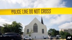 L'église de Charleston juste après l'attaque.