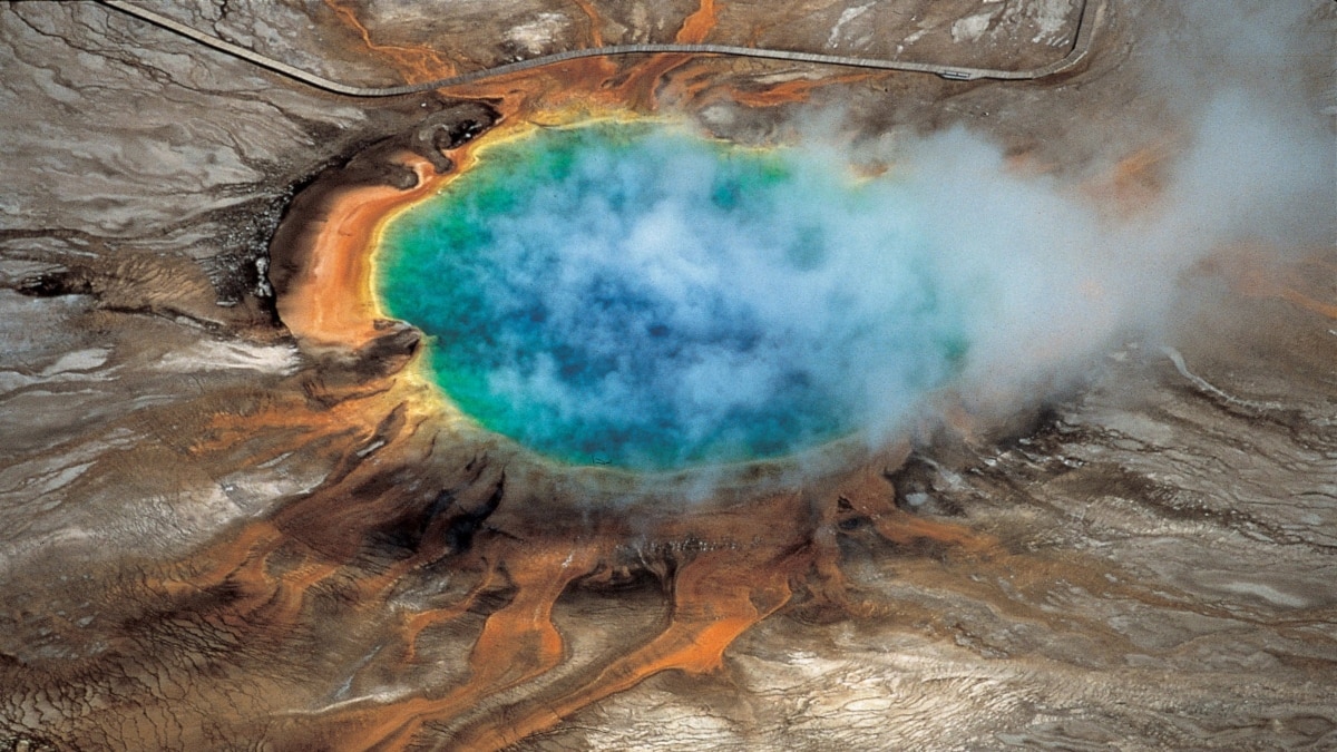 Chinese Tourist Fined 1000 at Yellowstone
