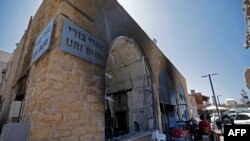 Restoran Uri Buri di Akko, Israel, rusak berat akibat meningkatnya konflik di Gaza, 13 Mei 2021. (JALAA MAREY / AFP)