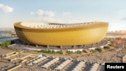 Gambar desain komputer Stadion Lusail yang akan menggelar laga final turnamen sepak bola Piala Dunia 2022, di utara pusat Kota Doha, Qatar. (Foto: Komite Agung Qatar via Reuters)