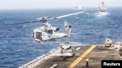 Hải quân Mỹ có nhiều hoạt động ở eo biển Hormuz