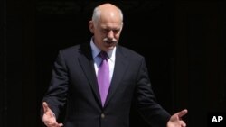 Υψηλά ποσοστά δυσαρέσκειας για κυβέρνηση και αντιπολίτευση στην Ελλάδα