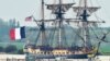 Bản sao tàu L'Hermione lịch sử được trưng bày trong Lễ Độc lập Mỹ