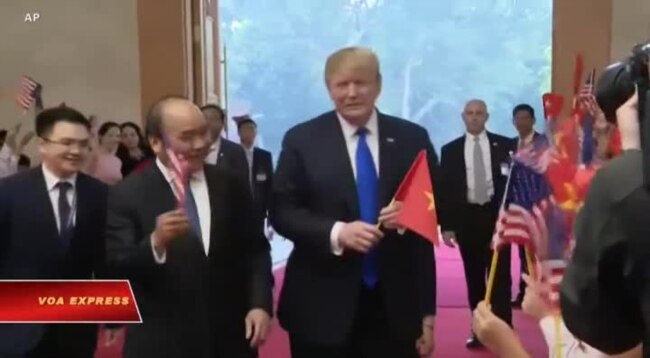 Truyền hình VOA 9/3/19: Trump và cờ đỏ sao vàng: Mỹ gần Việt Nam hơn?