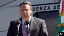 John Feeley, subsecretario adjunto para América Latina del Departamento de Estado, reiteró que decisión ha sido específica en individuos que no merecen estar en EE.UU. por haber violado los derechos humanos del pueblo venezolano.