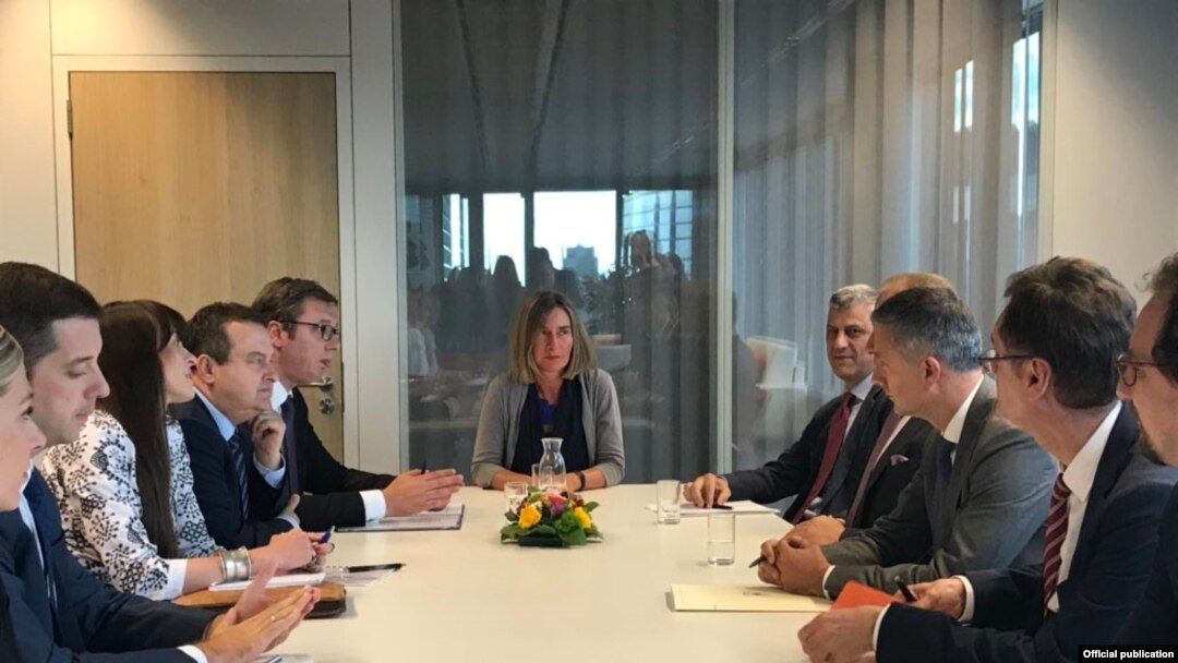 Dijalog srpske i kosovske strane u Briselu kojem posreduje šefica diplomatije EU Federika Mogerini