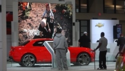 La empresa automotriz los ofrecen pero a un costo adicional que muchas veces es muy elevado.