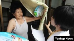 폭염경보가 내린 서울 종로구 쪽방촌. (자료사진)