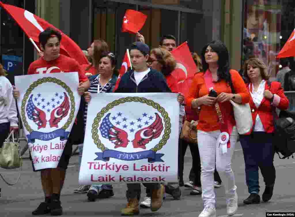 New York'ta Türk Günü Yürüyüşü (21 Mayıs 2016, Cumartesi)