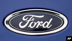 Archivo - Ford invirtió $800 millones en empresa conjunta con la compañía india Mahindra & Mahindra.