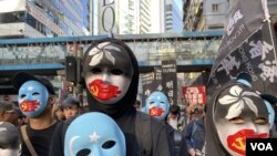 Hong Kong es una de las ciudades donde miles de manifestantes marcharon con motivo del Día Mundial de los Derechos Humanos, el martes 10 de diciembre de 2019.