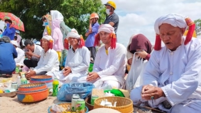 Một sự kiện tôn giáo của người Chăm Bàni ở Việt Nam. Photo Luu Hoang Diep