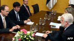 Misija MMF-a i zvaničnici srpske vlade na početku pregovora u Beogradu