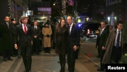 Los duques de Cambridge a su llegada a Nueva York el domingo 7 de diciembre se hospedaron en el hotel Carlyle.