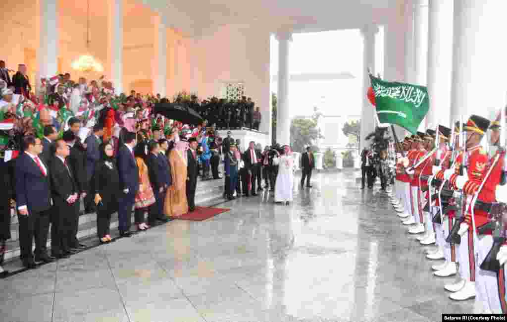 Upacara Penyambutan Raja Salman di Istana Bogor, 1 Maret 2017 (Foto courtesy : Setpres RI).