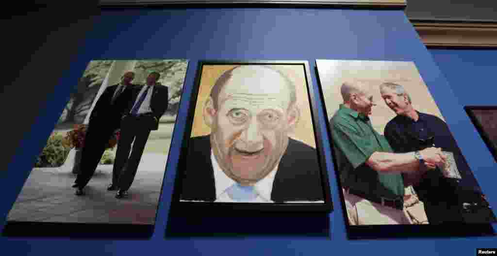 بُش کے مطابق پینٹنگز کا شوق انہیں برطانوی وزیر اعظم ونسٹن چرچل کی ایک کتاب پڑھنے سے ہوا۔