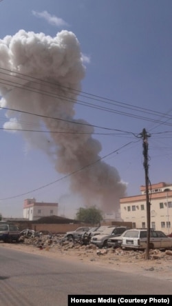 Two explosions targeted a local government building in the central Somalia town of Galkayothat, in the semi-autonomous Puntland region, Aug. 21, 2016.