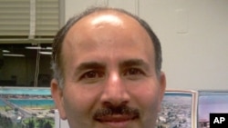 دکتۆر چالاک به‌رزنجی