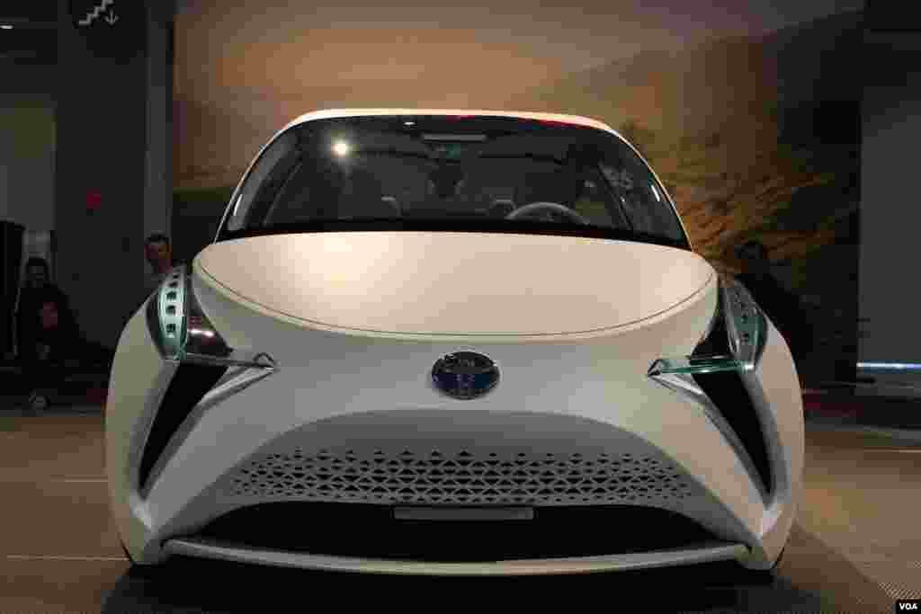 Toyota Hybrid Concept