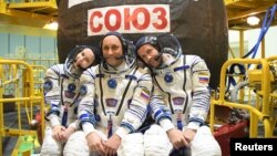 Crew members cosmonaut Anton Shkaplerov, actress Yulia Peresild and film director Klim Shipenko, attend a training session ahead of the expedition to the International Space Station (ISS), at the Baikonur Cosmodrome, Kazakhstan September 19, 2021. 