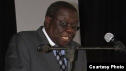 Morgan Tsvangirai addresses his party members Saturday. (Photo: MDC website)