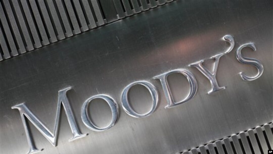 Moody's Investor Service, perusahaan yang bergerak dalam bidang penilaian tingkat kelayakan kredit perbankan, menurunkan tingkat kelayakan kredit Spanyol dan Siprus (Foto: ilustrasi).
