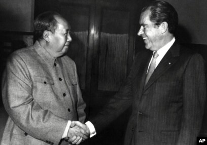 历史回顾：尼克松访华及中国权斗、毛周之争（44图）