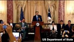 အမေရိကန် နိုင်ငံခြားရေးဝန်ကြီး John Kerry - လူမှောင်ခိုကူးမှု အစီရင်ခံစာနဲ့ပတ်သက်ပြီး ပြောကြားနေစဉ် (၁၉ ဇွန် ၂၀၁၃)