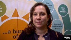 Kathleen Callaghy of NGO Clean Cooking Alliance believes the private sector should partner with humanitarian efforts in bringing clean energy to refugees. (Lisa Bryant/VOA)