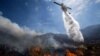 California: incendio destruye casas
