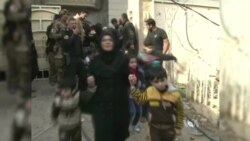 Iraqi Forces Rescue Civilians Trapped by IS Extremists in Ramadi